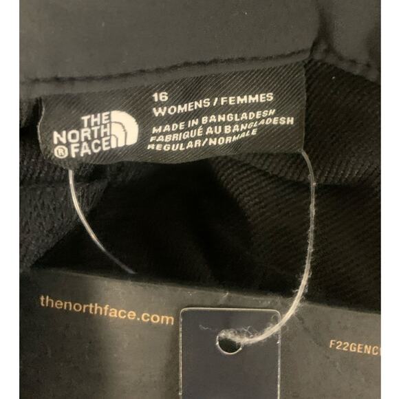 The North Face Women’s Bridgeway Zip-Off Pants, Black, Size 16 / Regular - Picture 7 of 8